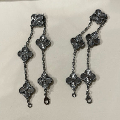 [Mystic]CLOVER 5 MOTIF BLACK BRACELET