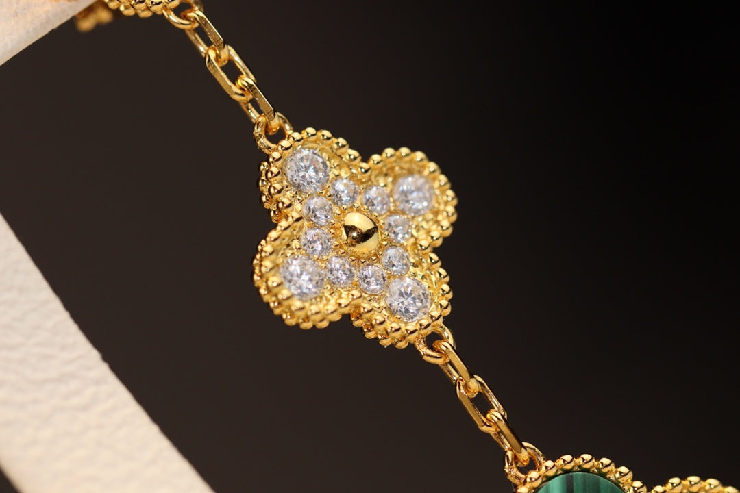 [Mystic]CLOVER EARRINGS GOLD MALACHITE DIAMOND 3 MOTIF