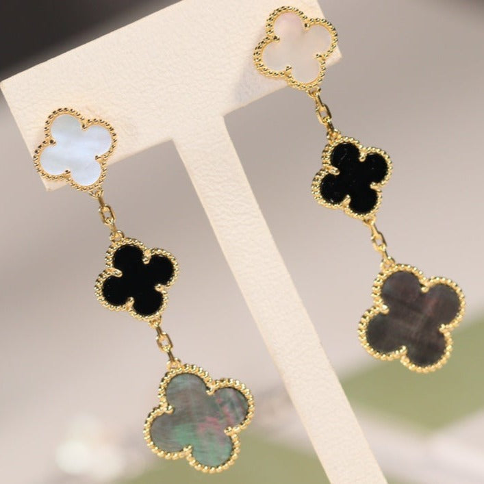 [Mystic Crown]CLOVER EARRINGS GOLD ONYX MOP 3 MOTIF