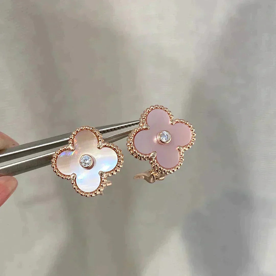 [Mystic]CLOVER MEDIUM 1 MOTIFS  PINK MOP DIAMOND EARRINGS