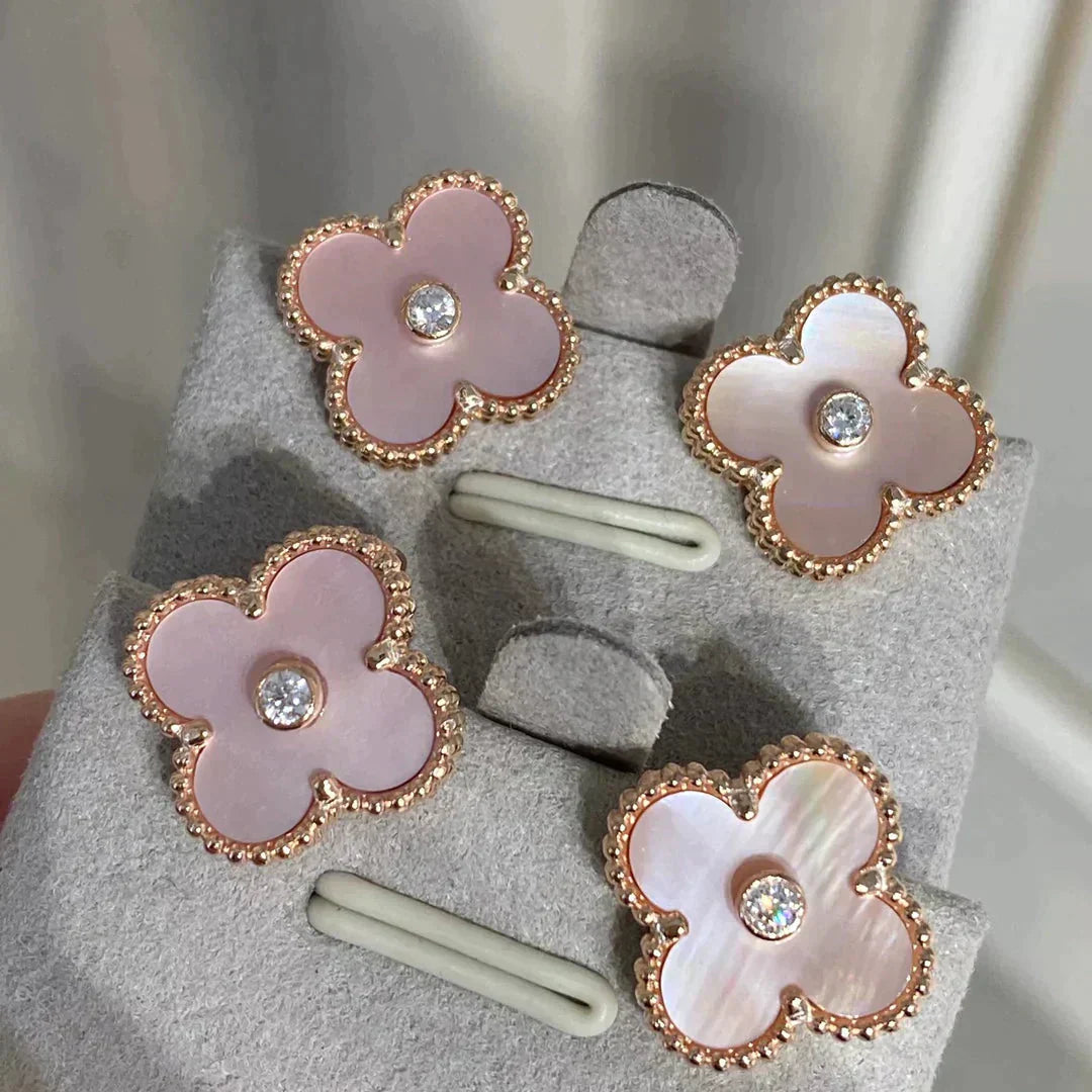 [Mystic]CLOVER MEDIUM 1 MOTIFS  PINK MOP DIAMOND EARRINGS
