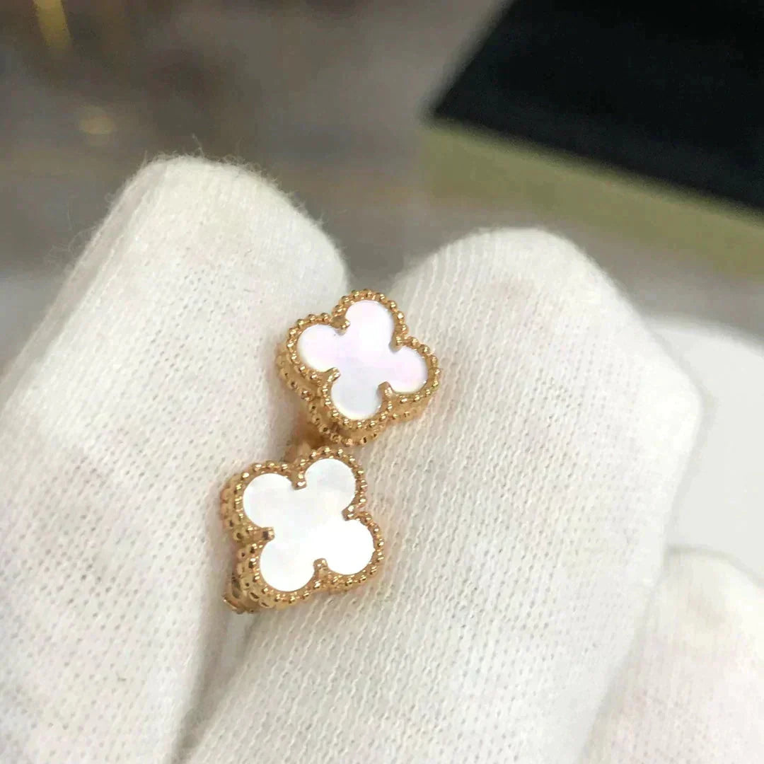 [Mystic]CLOVER MINI 9.5MM WHITE MOP EARRINGS