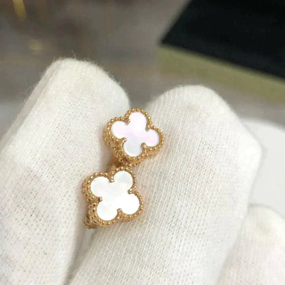 [Mystic]CLOVER MINI 9.5MM WHITE MOP EARRINGS
