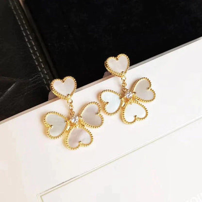 [Mystic]CLOVER SWEET WHITE MOP EARRINGS