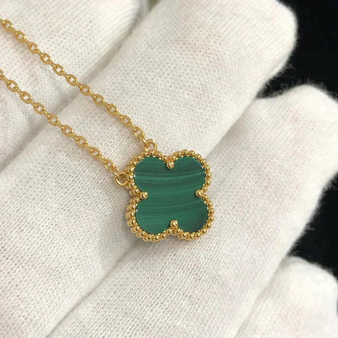 [Mystic]CLOVER 15MM MALACHITE SINGLE FLOWER  NECKLACE