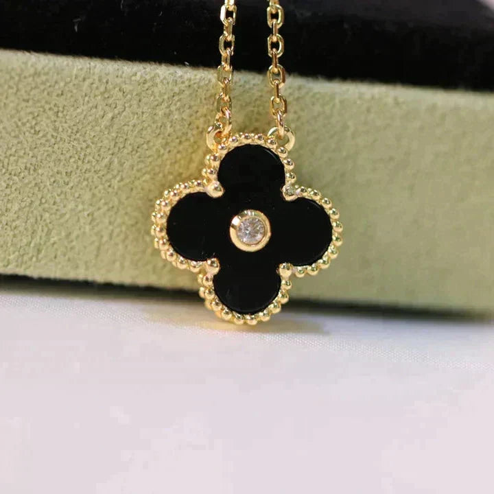 [Mystic]CLOVER 15MM DIAMOND ONYX NECKLACE