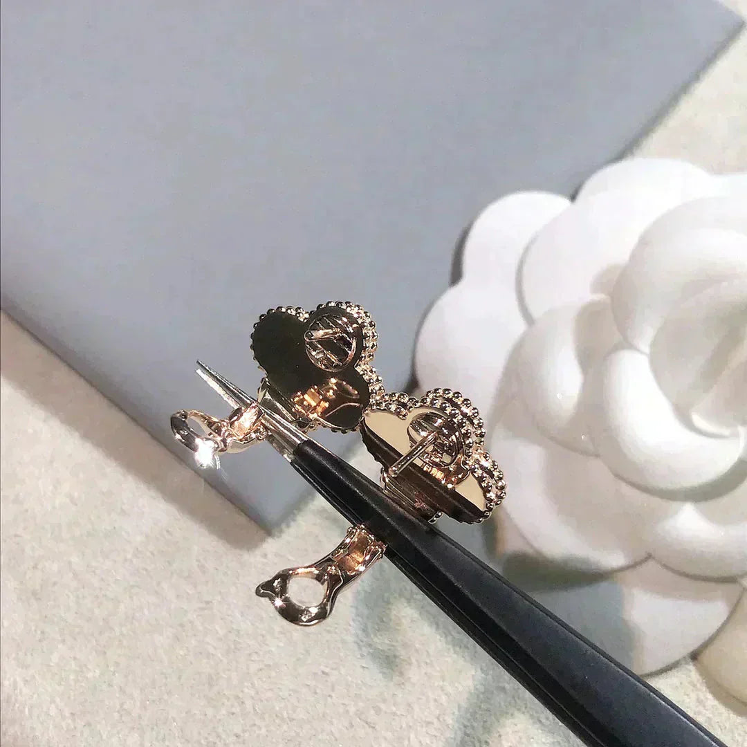 [Mystic]CLOVER MEDIUM 1 MOTIFS  PINK MOP DIAMOND EARRINGS