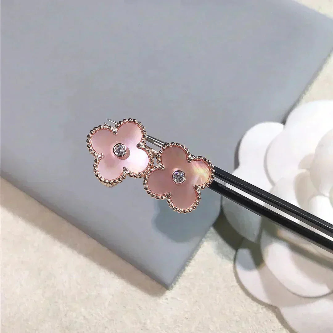 [Mystic]CLOVER MEDIUM 1 MOTIFS  PINK MOP DIAMOND EARRINGS