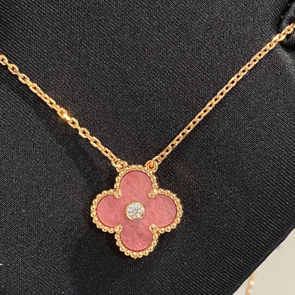 [Mystic]CLOVER 15MM DIAMOND RHODONITE NECKLACE