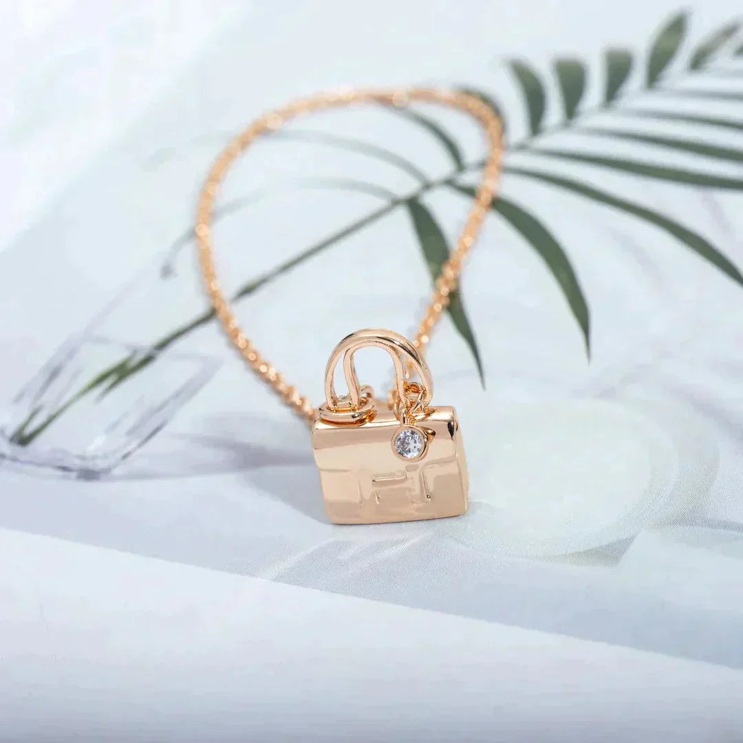 [Mystic]AMULETTE PEDANT ROSE GOLD NECKLACE