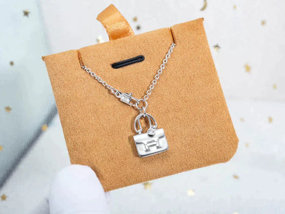 [Mystic]AMULETTE PEDANT SILVER NECKLACE