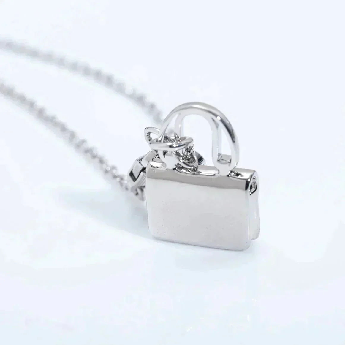 [Mystic]AMULETTE PEDANT SILVER NECKLACE
