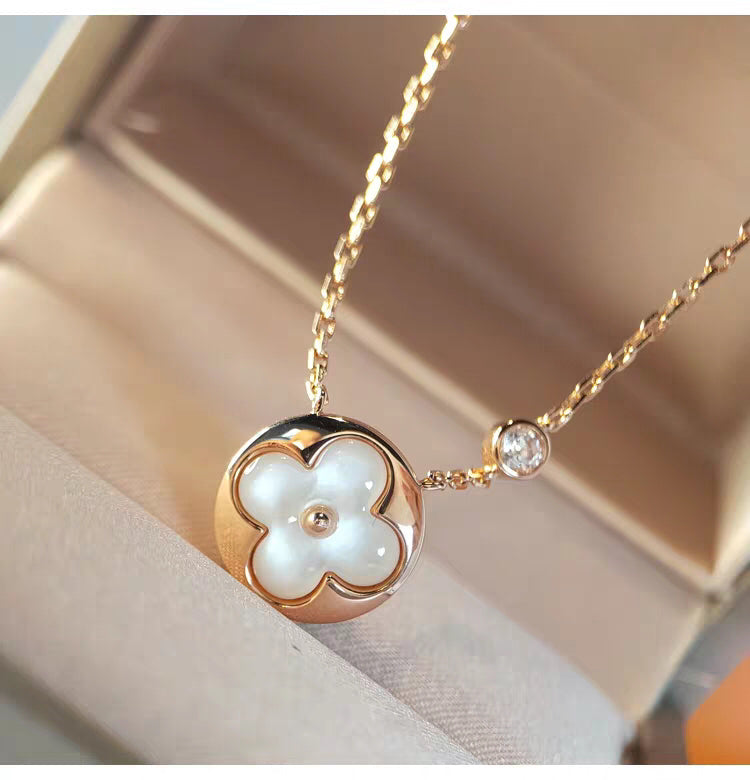 [Mystic]SUN MOP GOLD 1 DIAMOND NECKLACE