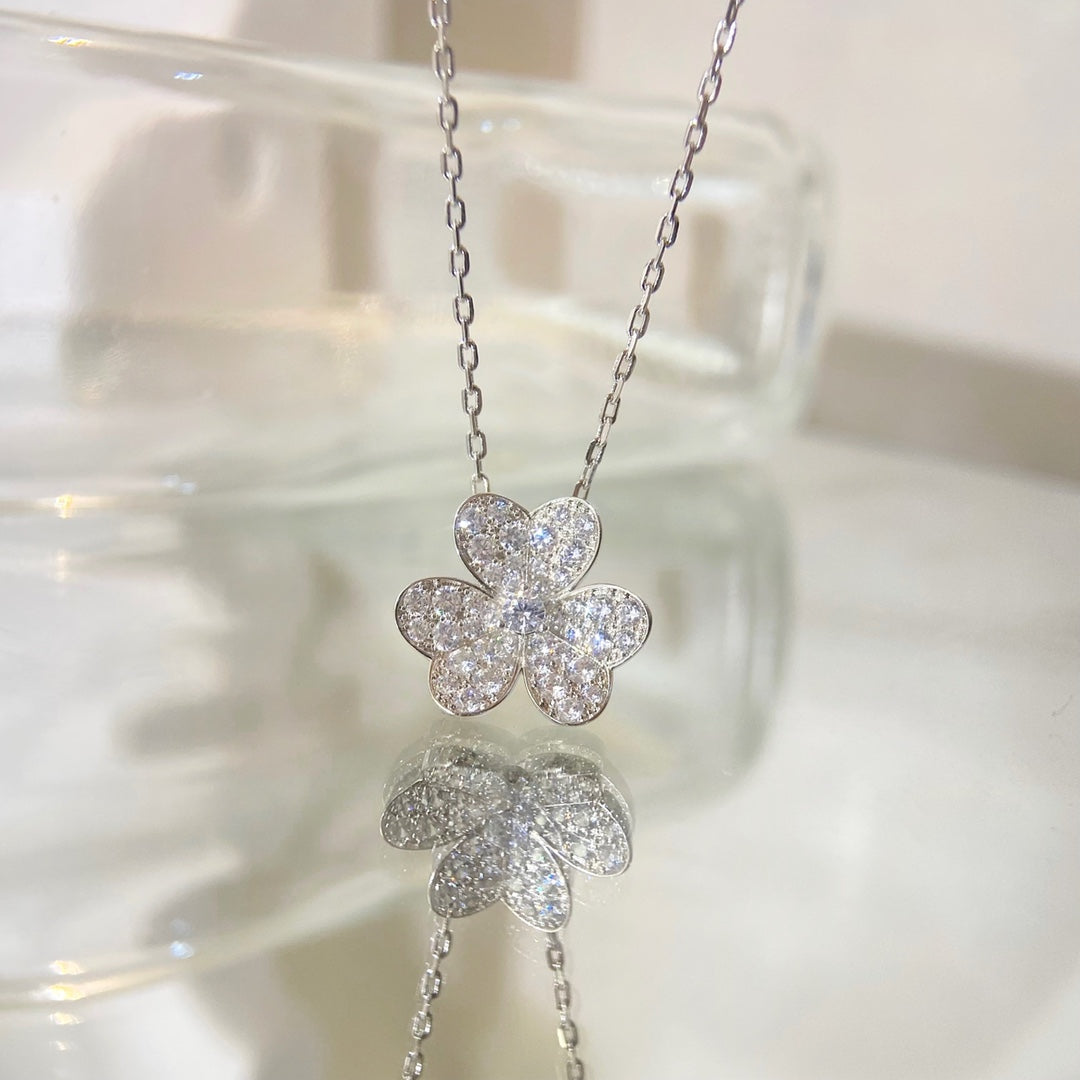 [Mystic]FLOWER DIAMOND NECKLACE