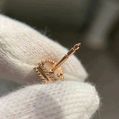 [Mystic]HEART CARNELIAN STUD EARRINGS