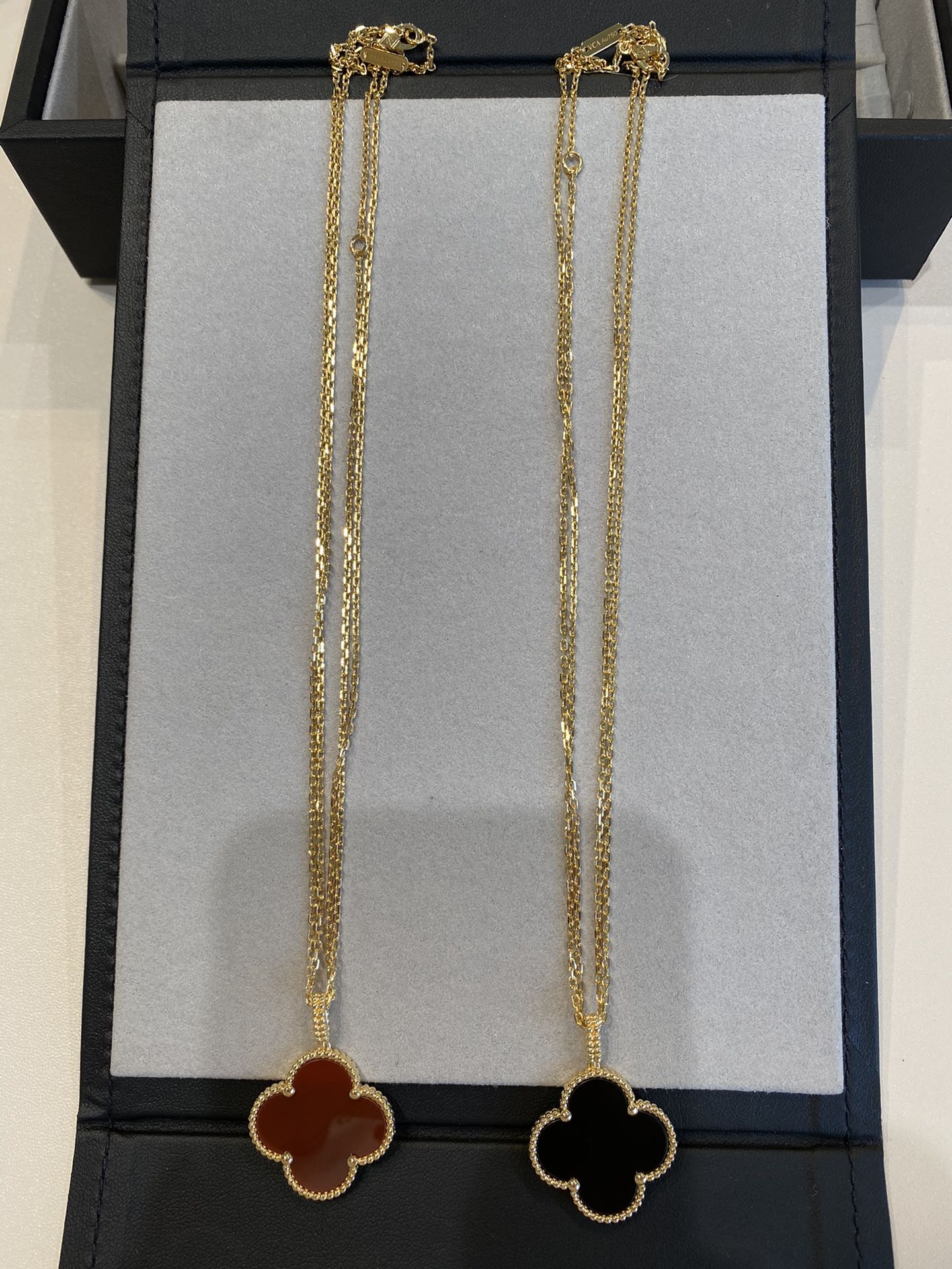 [Mystic]CLOVER 25MM NECKLACE GOLD CARNELIAN