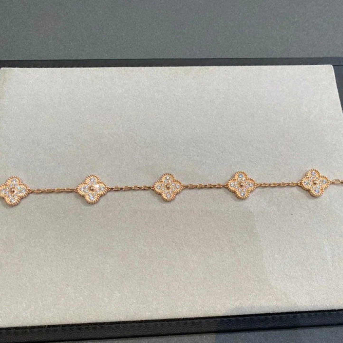 [Mystic]CLOVER 5 MOTIFS  FULL DIAMOND BRACELET