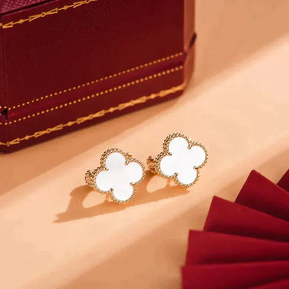 [Mystic Crown]CLOVER MEDIUM 1 MOTIFS  WHITE MOP STUD EARRINGS