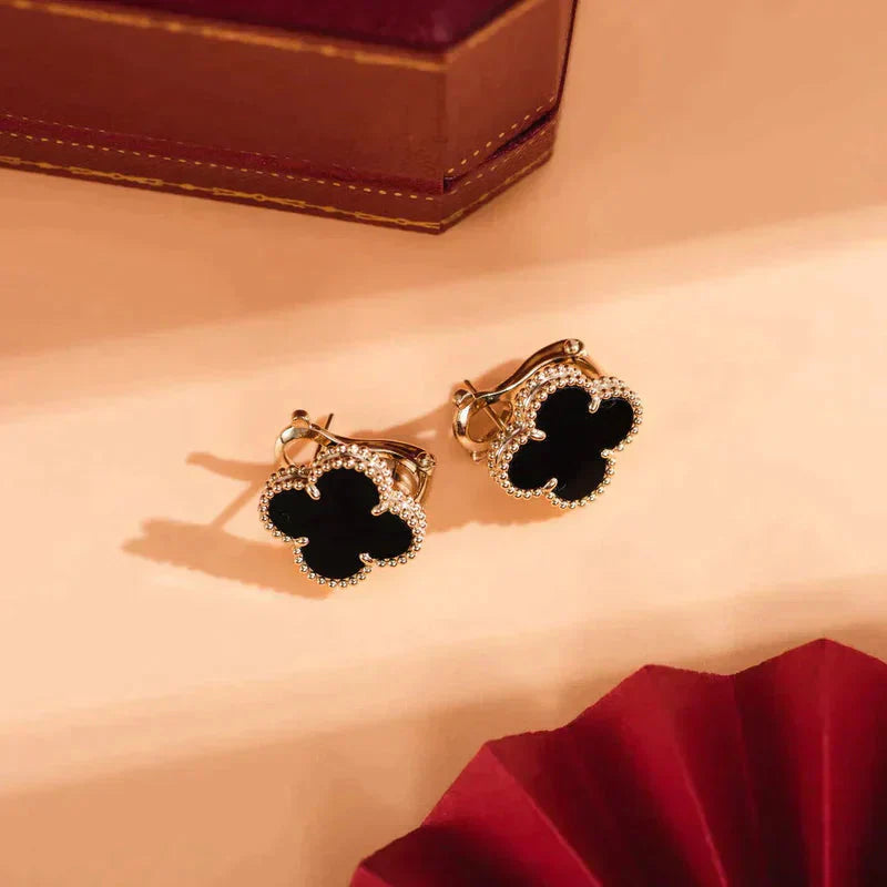 [Mystic]CLOVER MEDIUM 1 MOTIFS  ONYX STUD EARRINGS