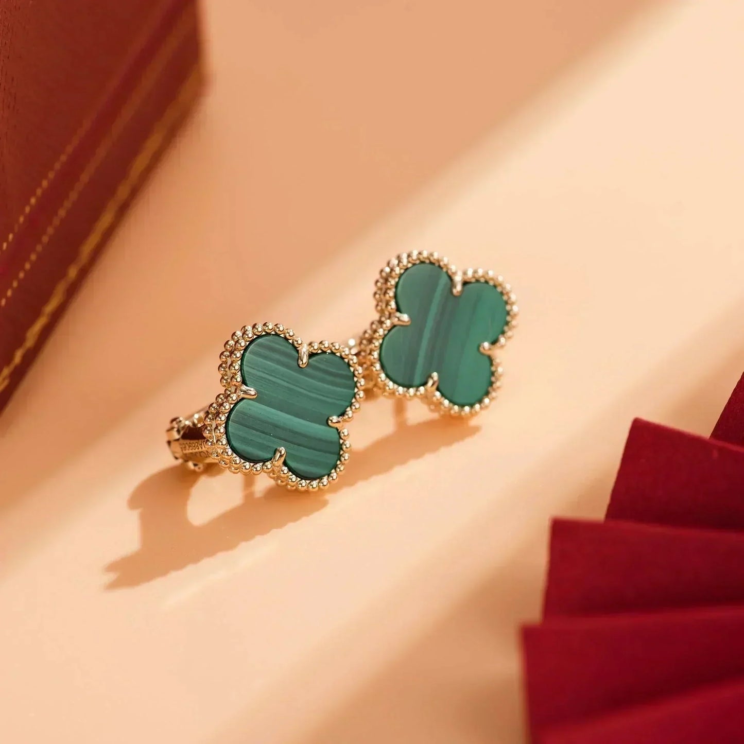 [Mystic]CLOVER MEDIUM 1 MOTIFS MALACHITE  EARRINGS
