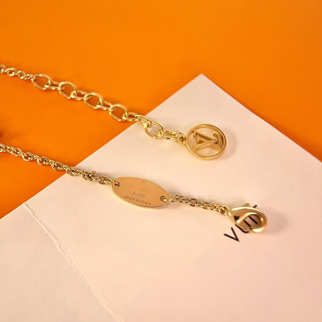 [Mystic]LOGO STAR MOTIF GOLD BRACELET