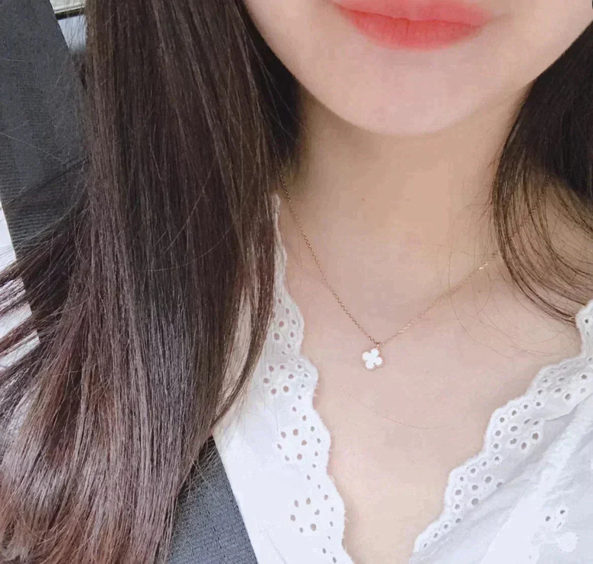 [Mystic]CLOVER MINI 9.5MM WHITE MOTHER-OF-PEARL NECKLACE