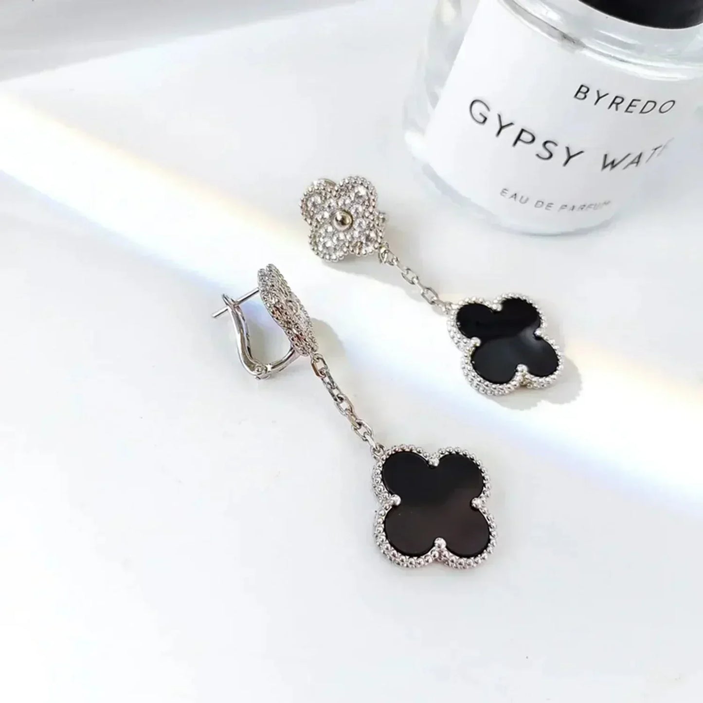 [Mystic]CLOVER 2 MOTIFS  DIAMOND ONYX EARRINGS SILVER