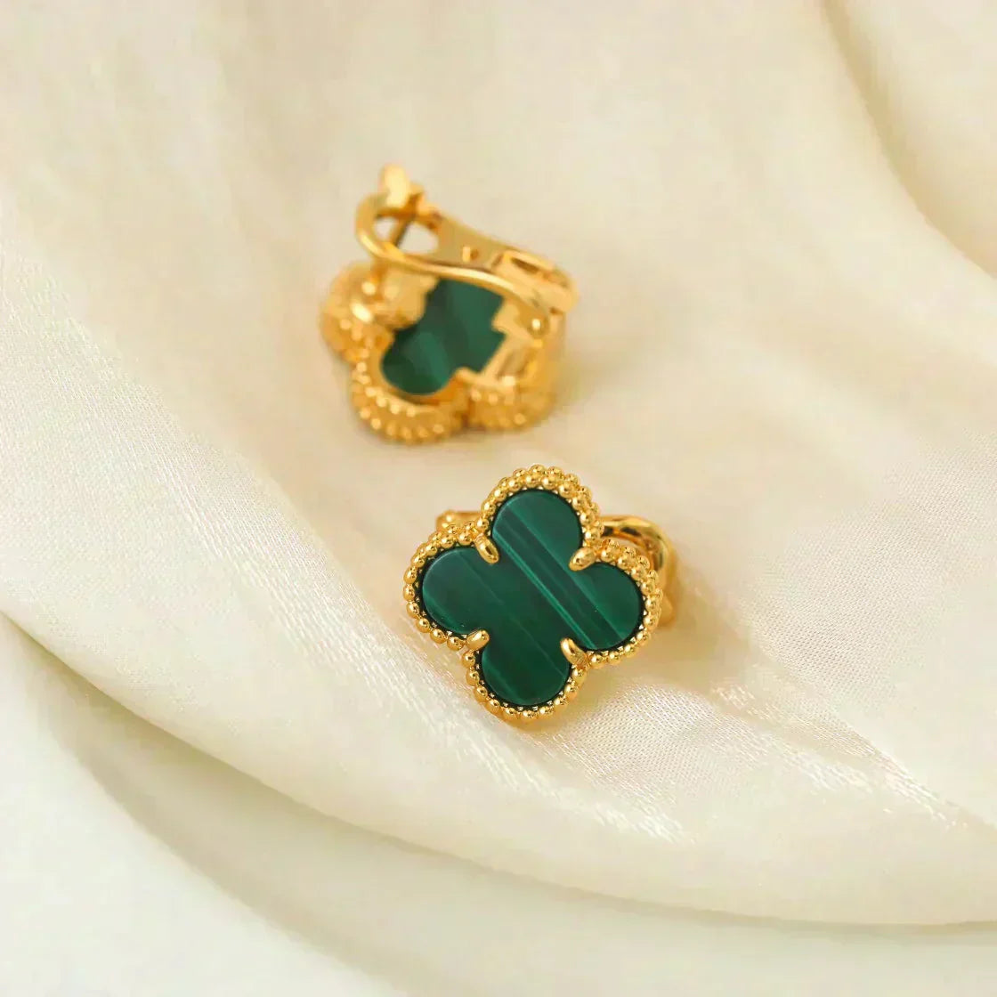 [Mystic]CLOVER MEDIUM 1 MOTIFS MALACHITE  EARRINGS