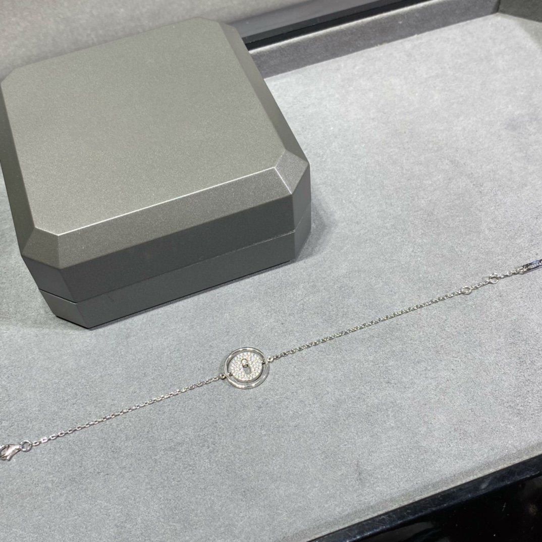 [Mysitc]  MOVE DIAMOND PAVED BRACELET
