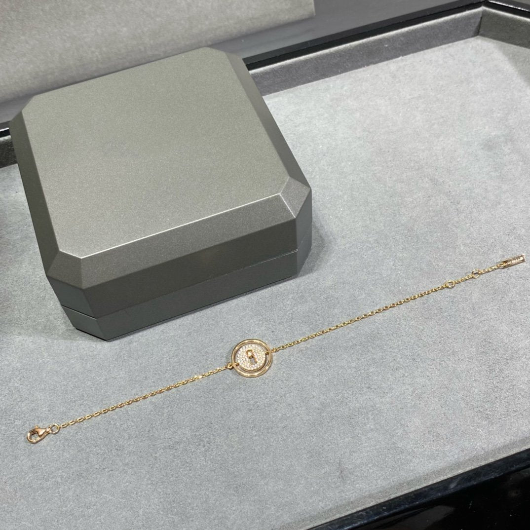 [Mysitc]  MOVE DIAMOND PAVED BRACELET