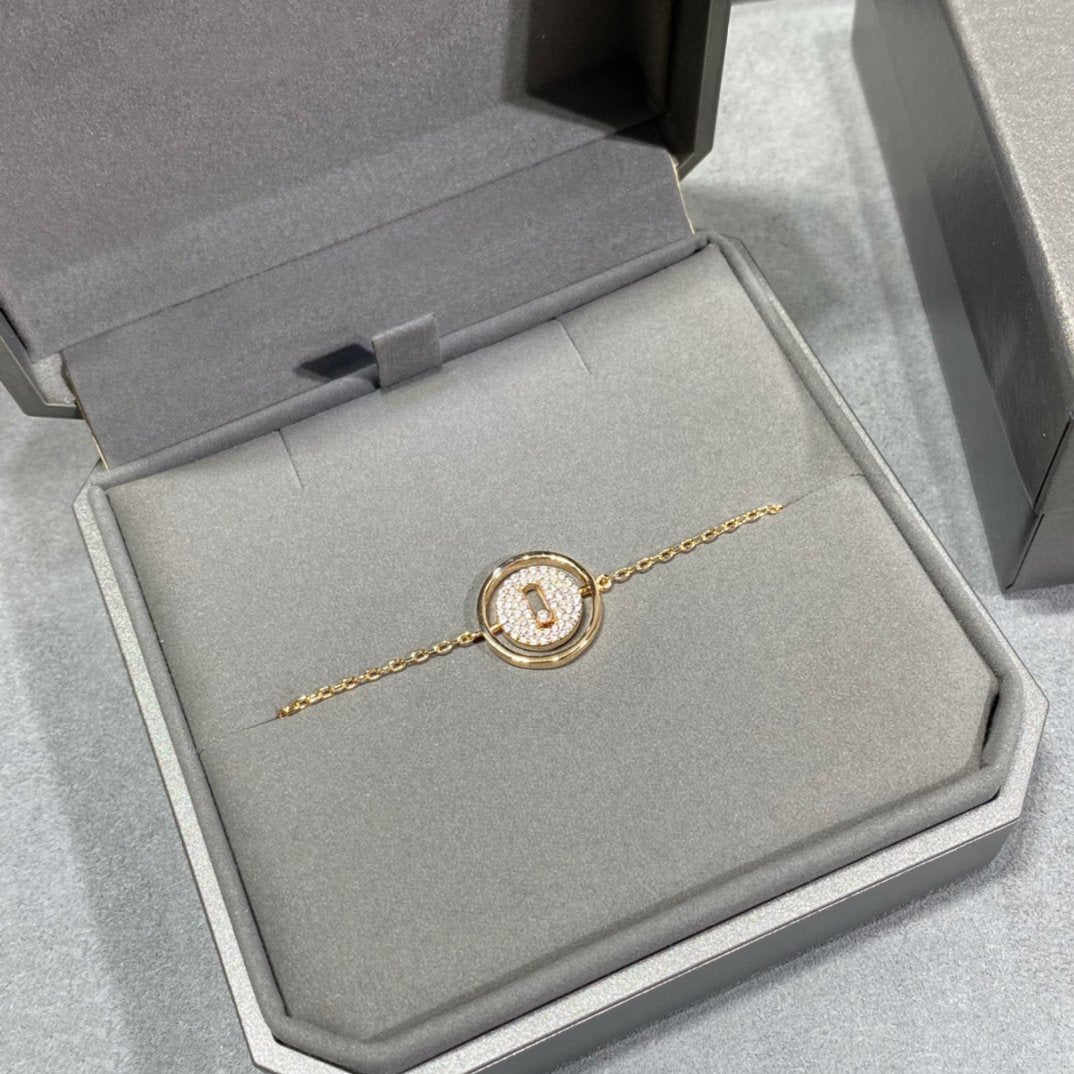 [Mysitc]  MOVE DIAMOND PAVED BRACELET