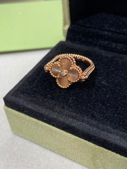 [Mystic Crown]CLOVER RIVERSIBLE ROSE GOLD RING