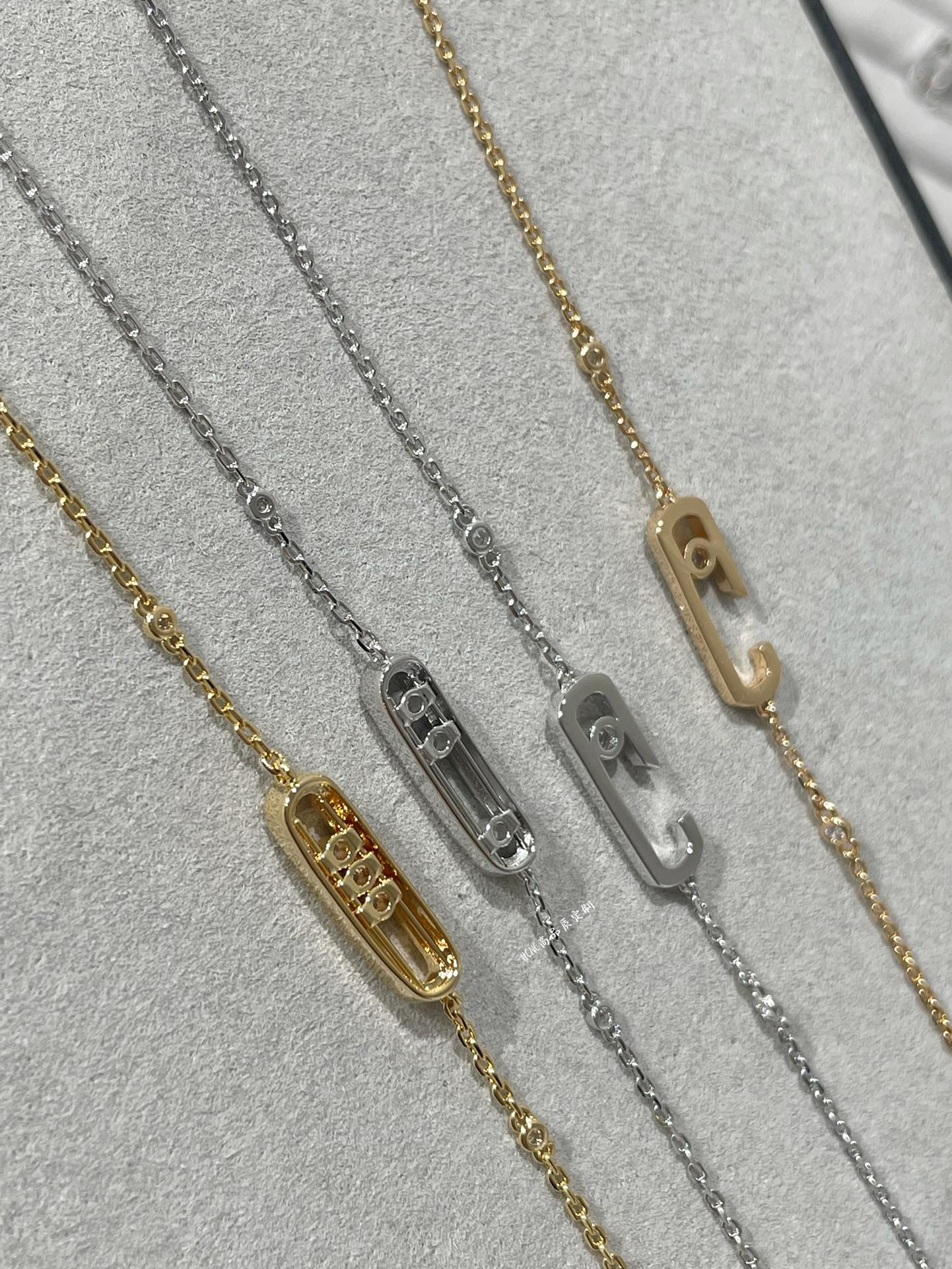 [Mysitc] BABY MOVE DIAMOND BRACELET