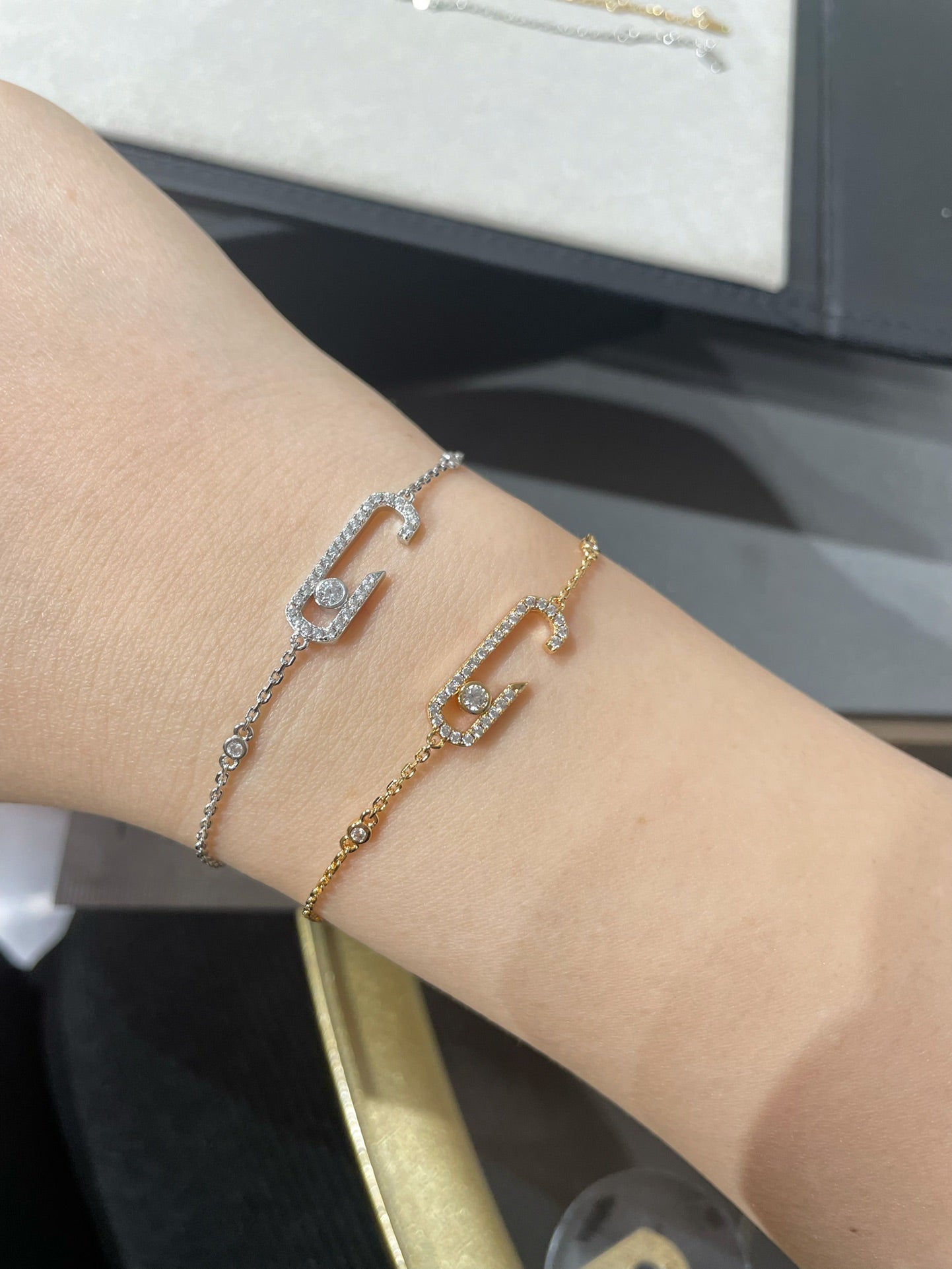 [Mysitc] BABY MOVE DIAMOND BRACELET