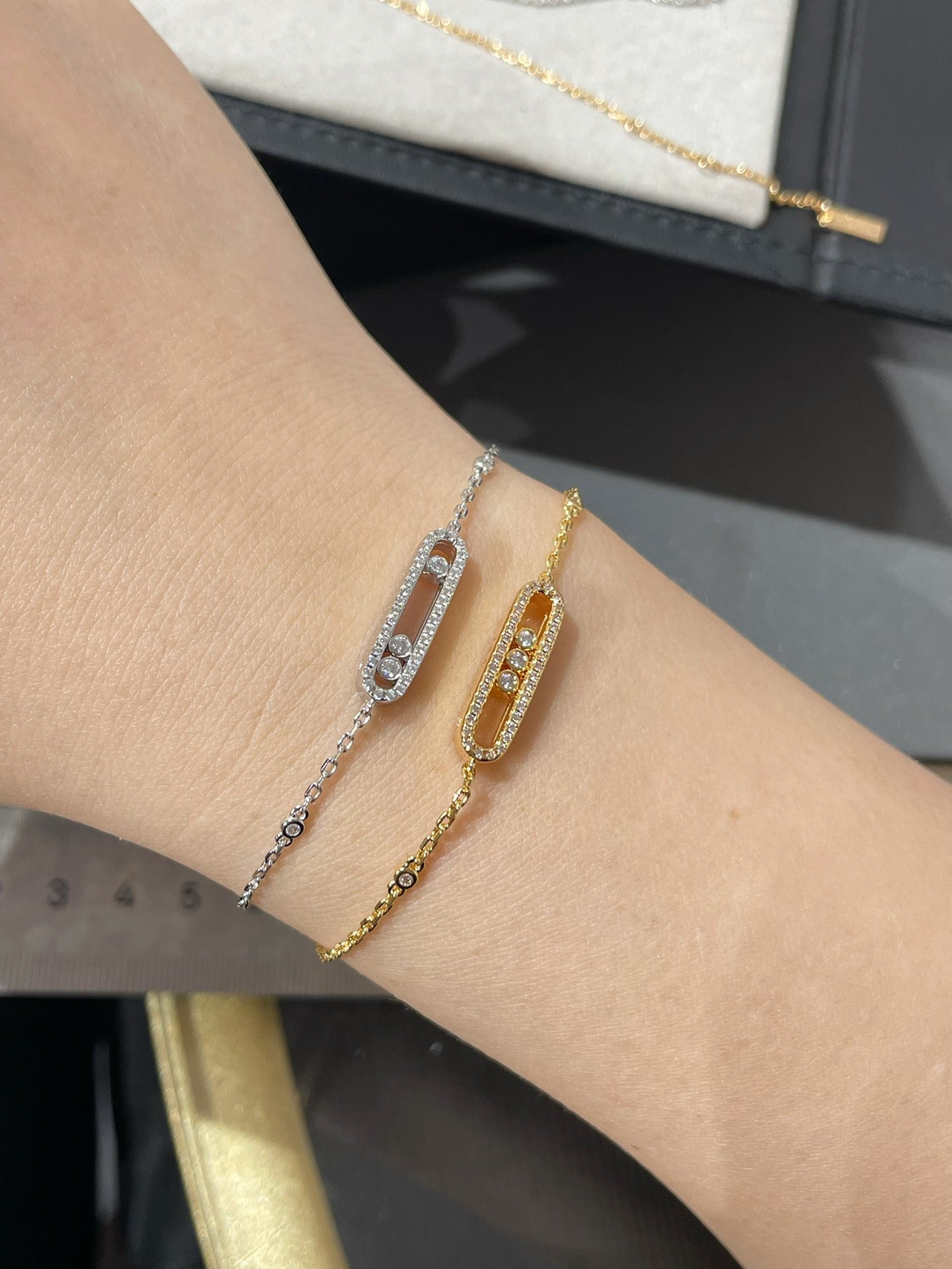 [Mysitc] BABY MOVE DIAMOND BRACELET