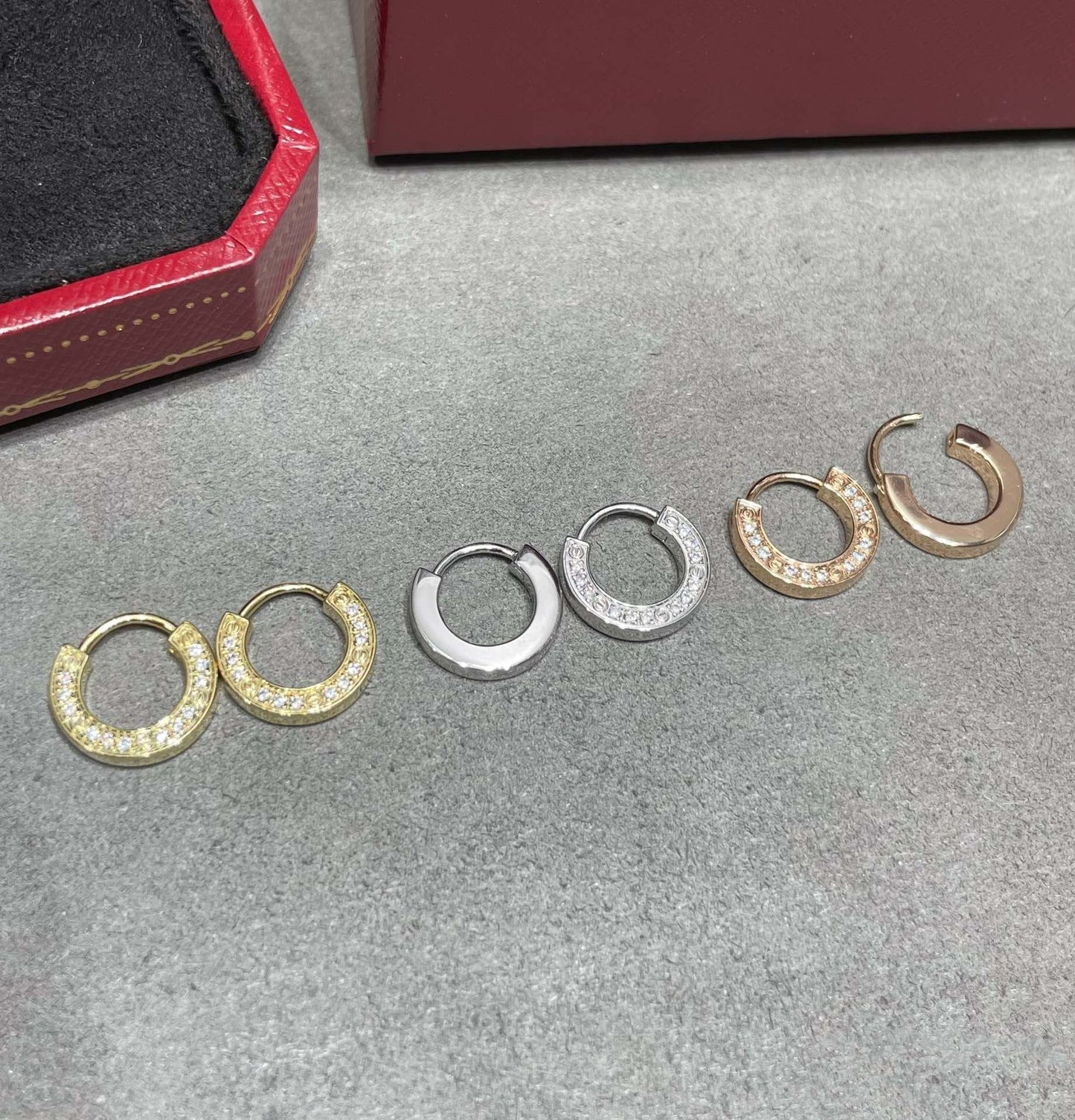 [Mystic Crown]LOVE DIAMOND EARRINGS