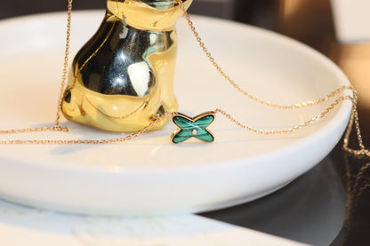 [Mystic]JEUX MALACHITE 1 DIAMOND PINK GOLD NECKLACE