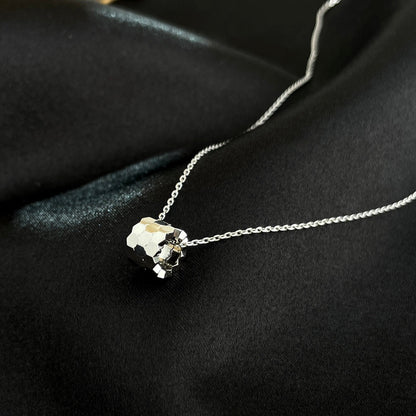 [Mystic]BEE MINI NECKLACE