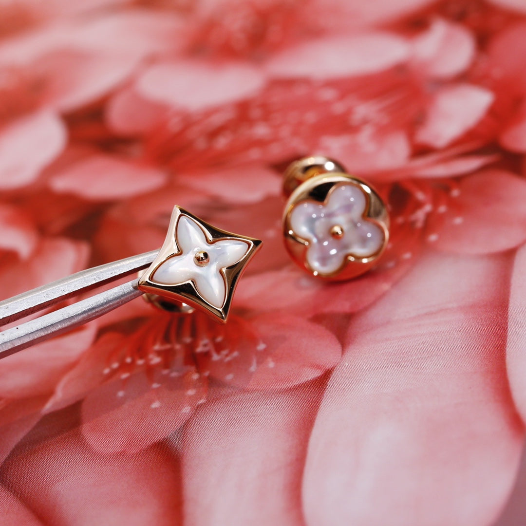 [Mystic]STAR AND SUN PINK GOLD MOP STUD EARRINGS