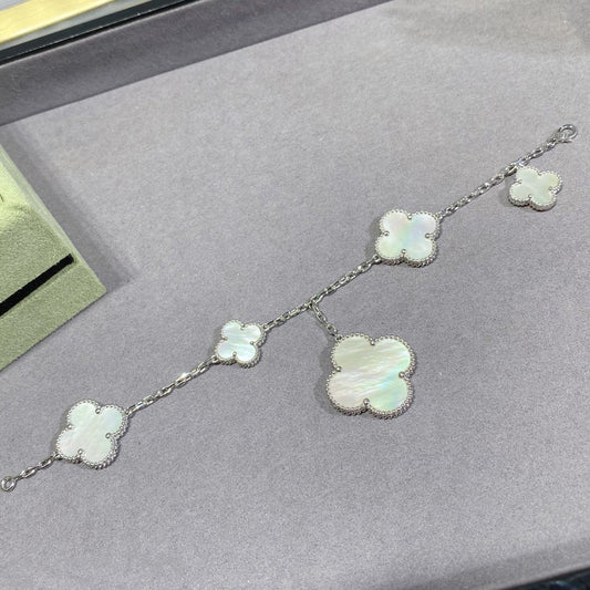 [Mystic Crown]CLOVER 5 MOTIF WHITE MOP SILVER BRACELET