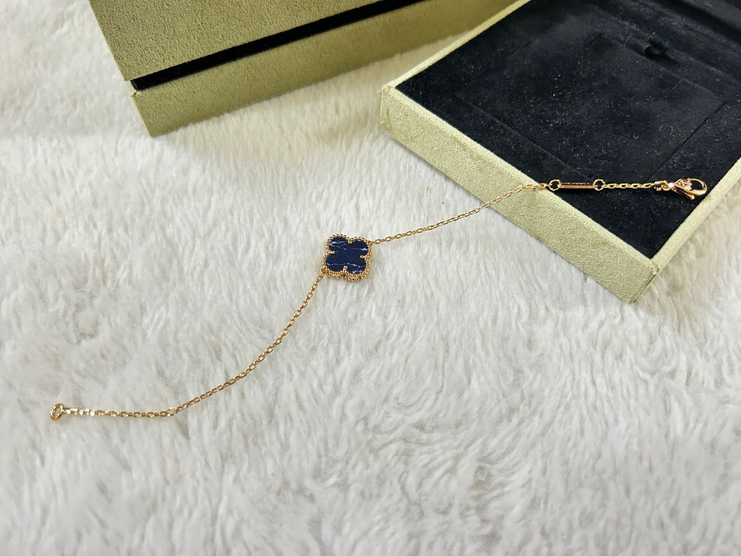 [ミスティック]クローバー 1モチーフ ピーターサイトブレスレット