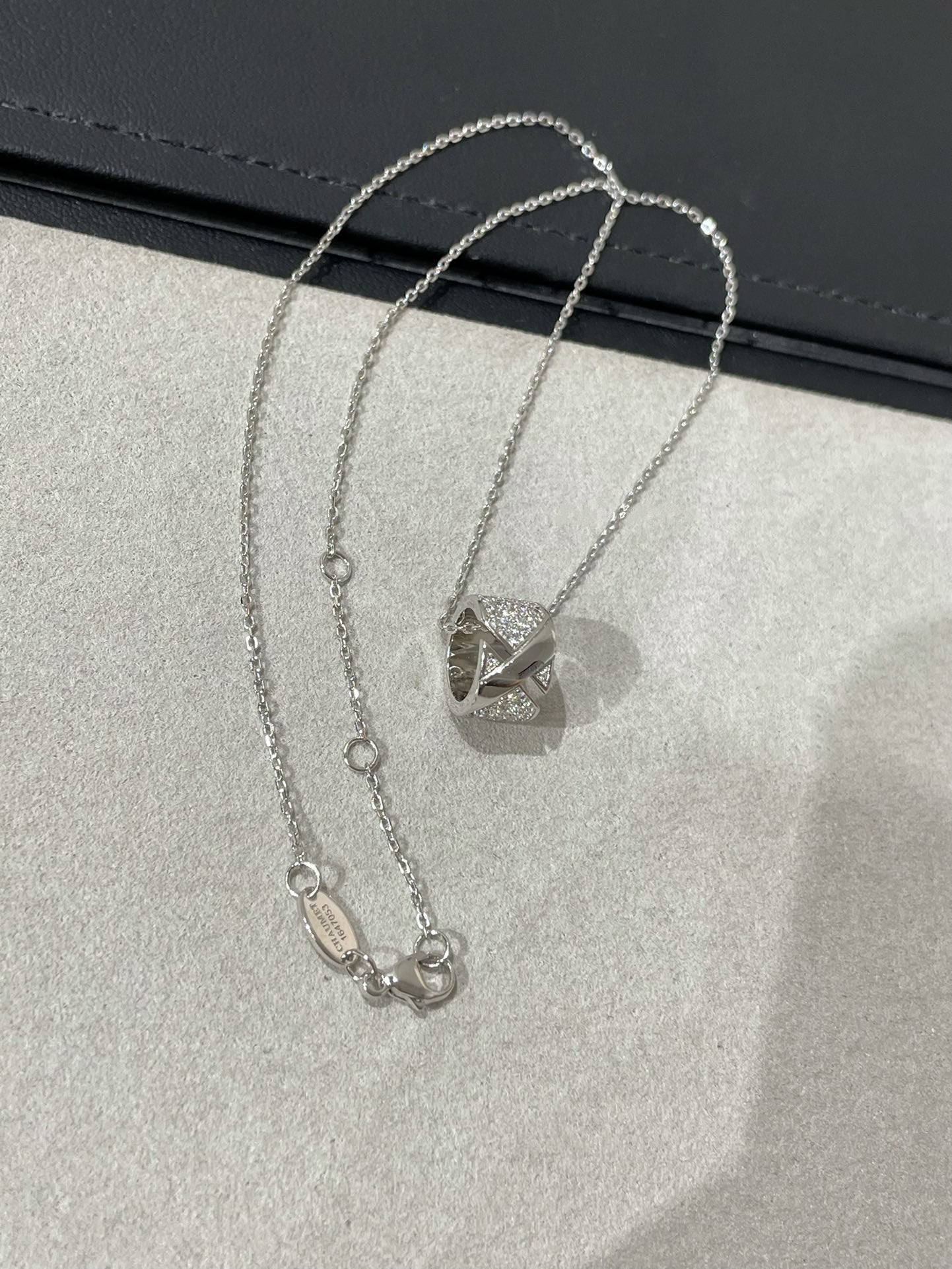 [Mystic]LIENS EVIDENCE DIAMOND PAVED NECKLACE