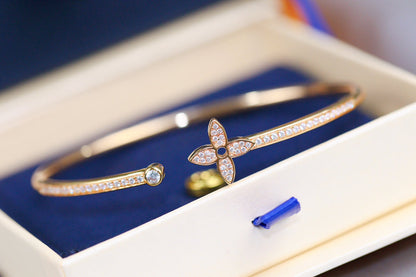 [Mystic]IDYLLE PINK GOLD OPEN BRACELET DIAMOND PAVED