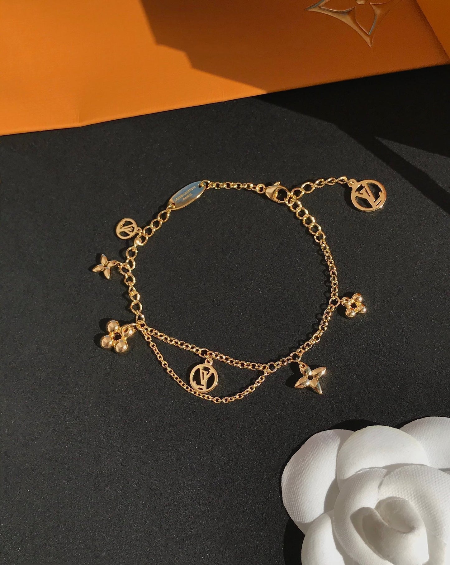 [Mystic]BLOOMING PINK GOLD MOP BRACELET
