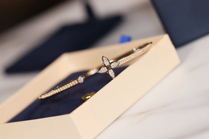 [Mystic]IDYLLE GOLD OPEN BRACELET DIAMOND PAVED