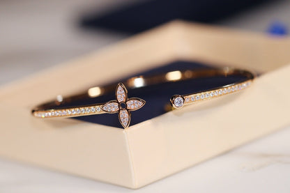 [Mystic]IDYLLE GOLD OPEN BRACELET DIAMOND PAVED