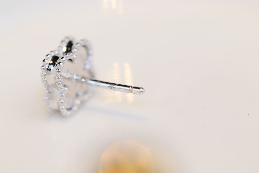 [Mystic]CLOVER MINI TURQUOISE SILVER STUD EARRINGS