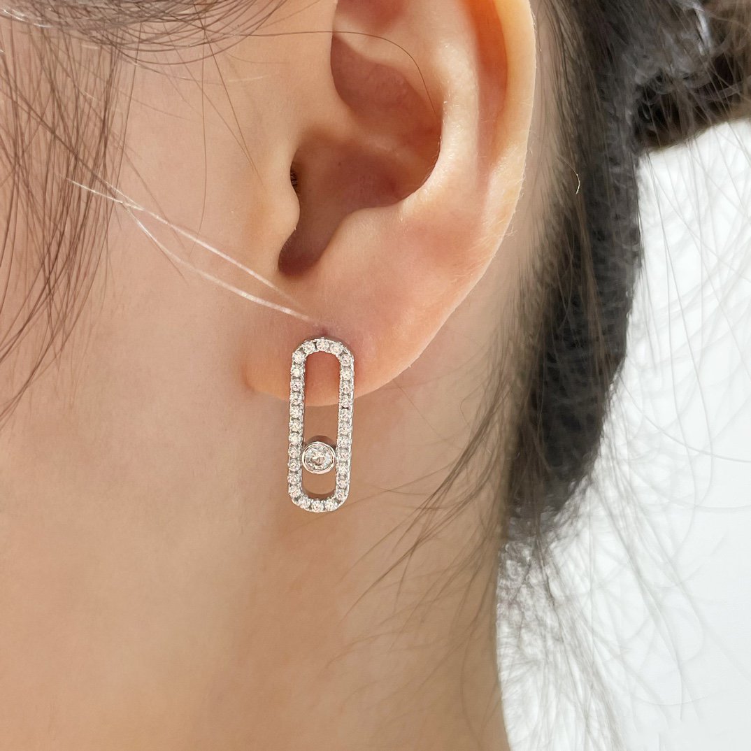 [Mysitc] MOVE UNO STUD DIAMOND PAVED EARRINGS