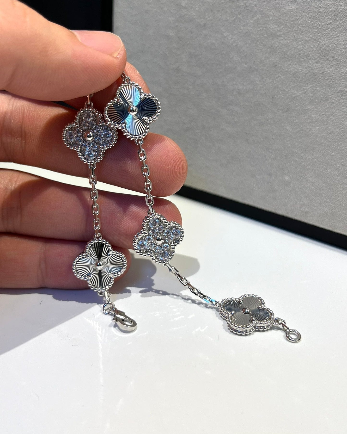 [Mystic]CLOVER 5 MOTIF SILVER DIAMOND BRACELET