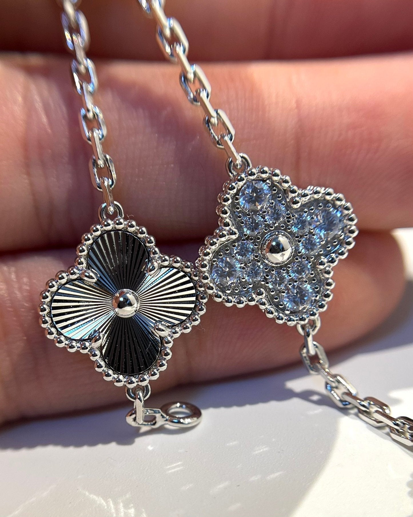 [Mystic]CLOVER 5 MOTIF SILVER DIAMOND BRACELET